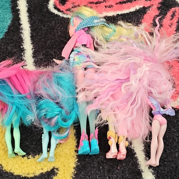 Monster High Dolls Set - 5 Total - Picture 5 of 5